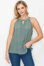Load image into Gallery viewer, Keyhole Crochet Trim Top