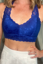 Load image into Gallery viewer, Lace Hourglass Bralette