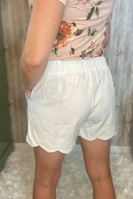 Load image into Gallery viewer, Scalloped Pocket Shorts