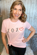 Load image into Gallery viewer, "XOXO" Tee