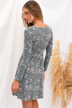 Load image into Gallery viewer, Floral Long Sleeve Dress

