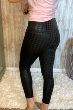 Load image into Gallery viewer, Houndstooth Gloss Black Leggings with hidden back pocket
