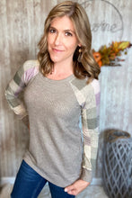 Load image into Gallery viewer, Raglan Plaid Sleeve Waffle Top
