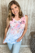 Load image into Gallery viewer, Spring Floral Printed Loose Fit Tank
